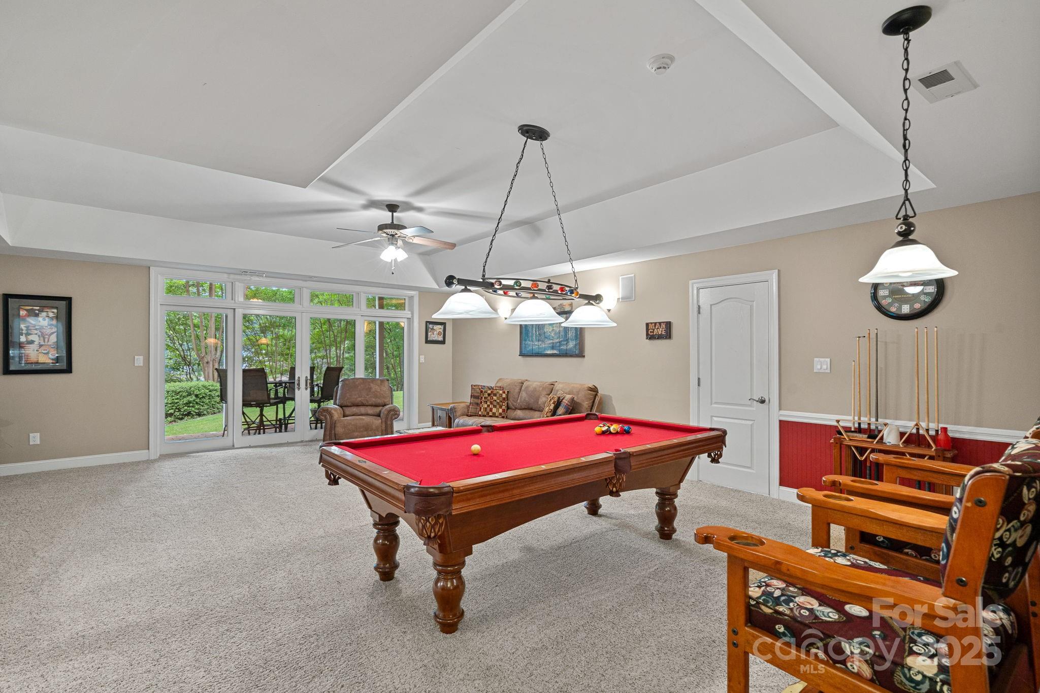 Pinnacle Shores - Residential