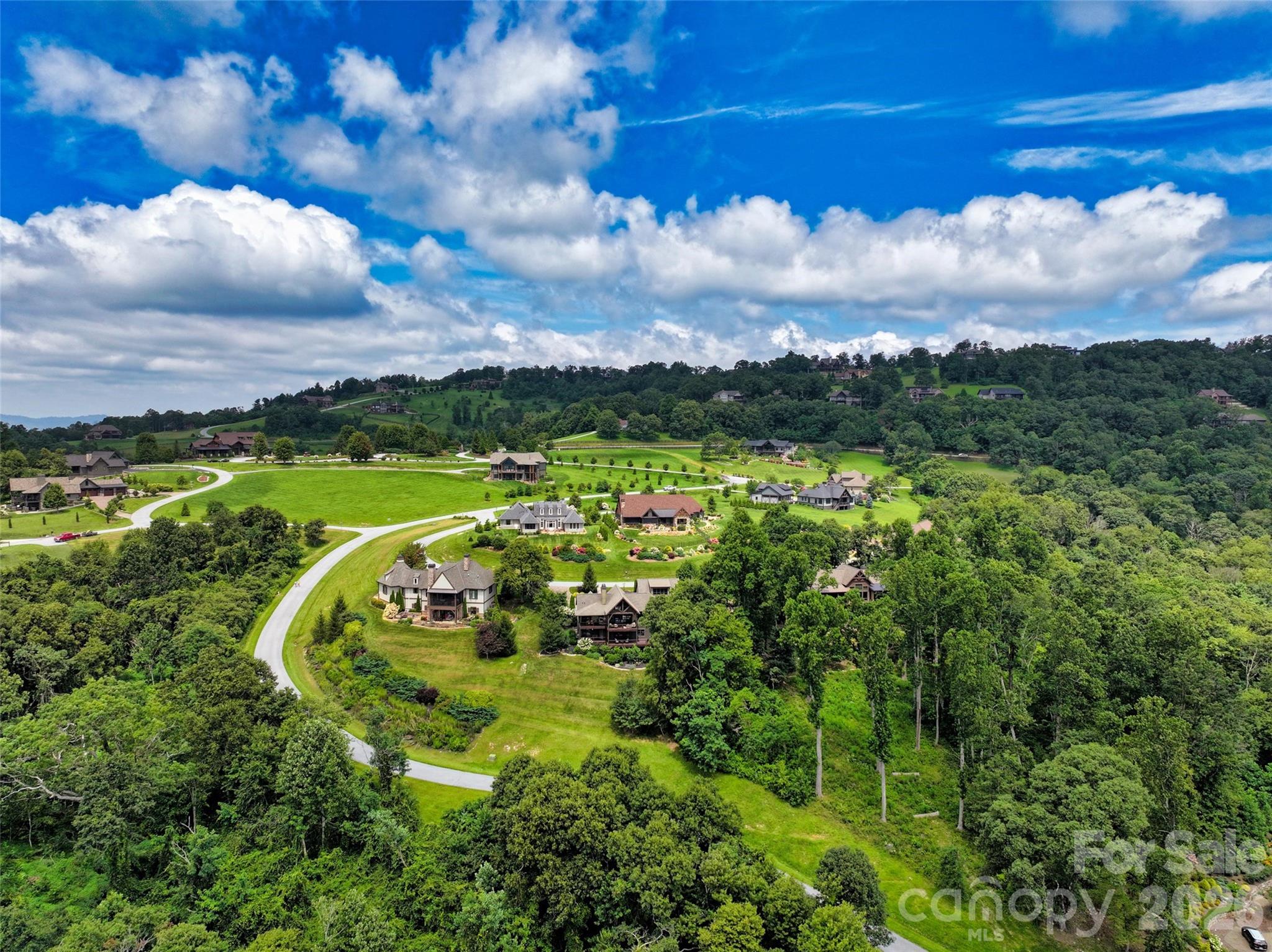 Grand Highlands at Bearwallow - Residential
