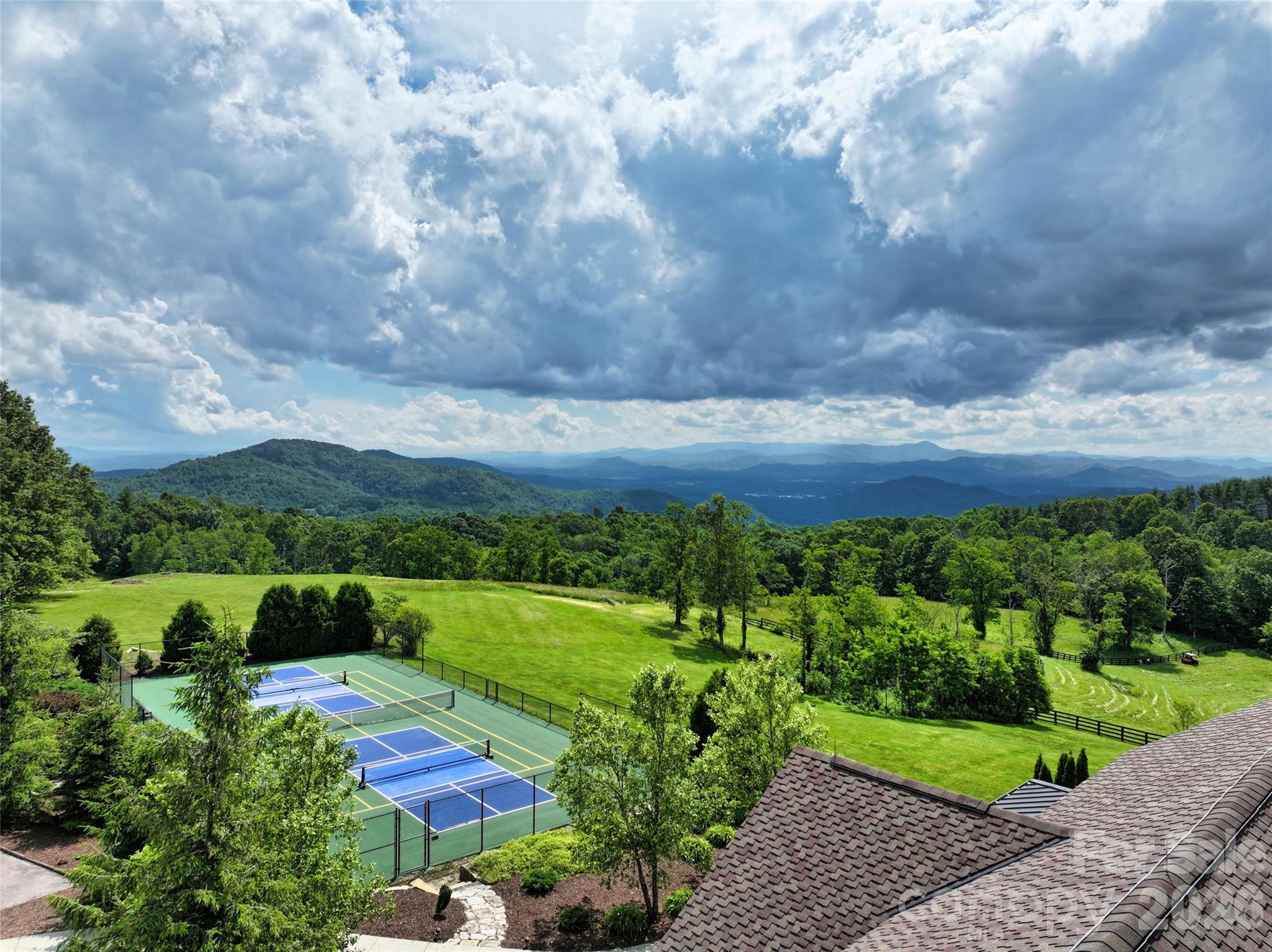 Grand Highlands at Bearwallow - Residential