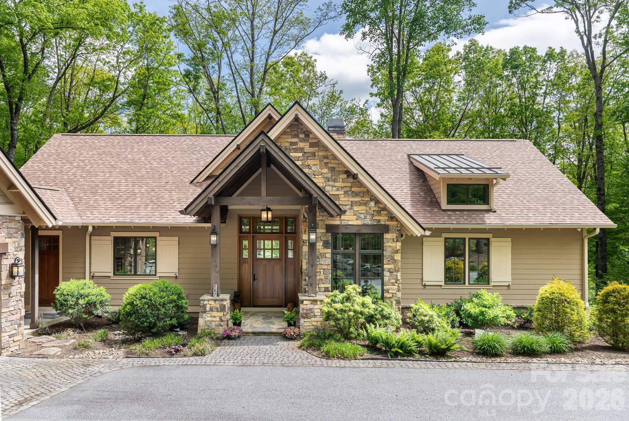 587 Autumn Sky Drive