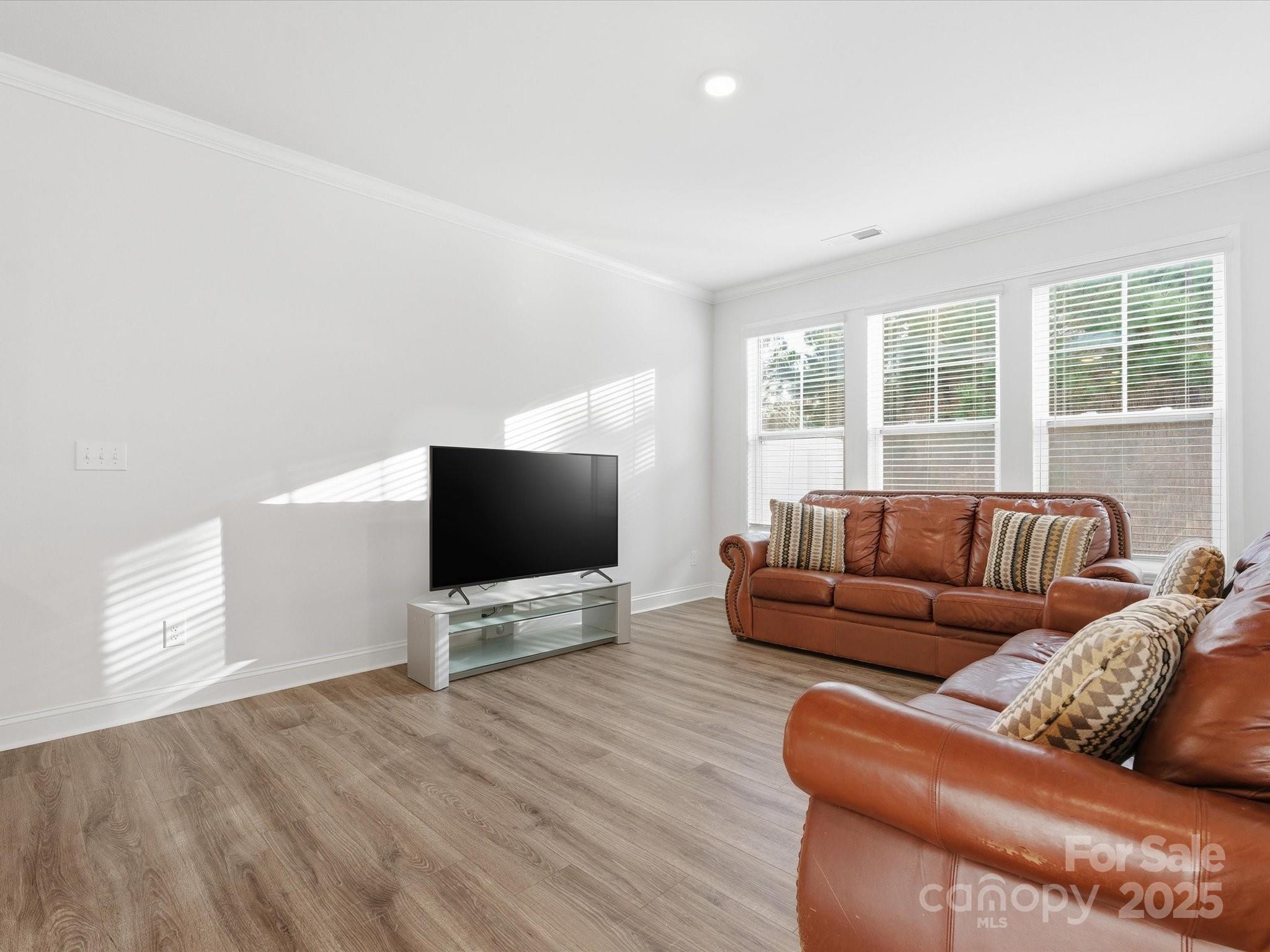 Ivy Ridge - Residential