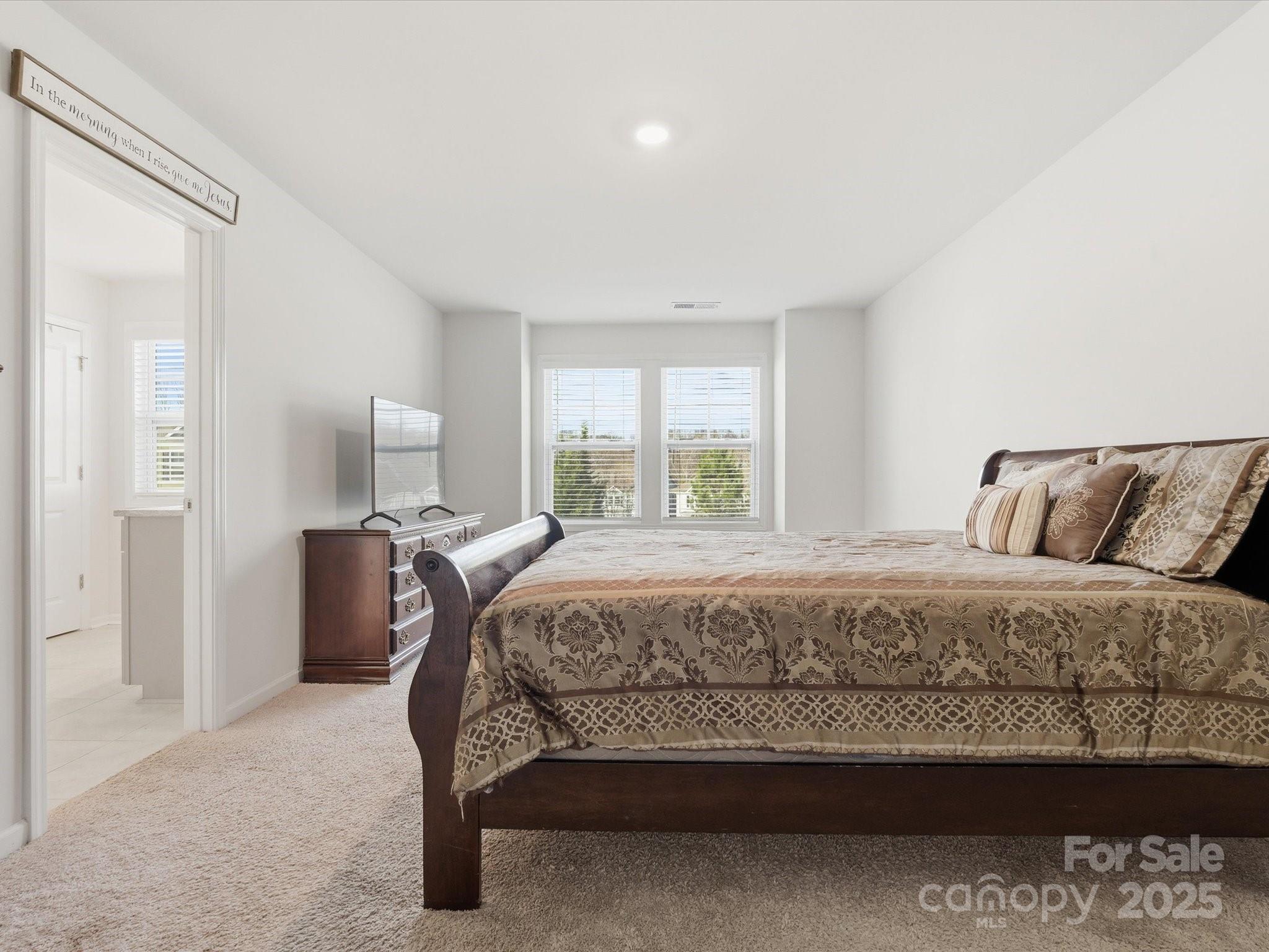 Ivy Ridge - Residential