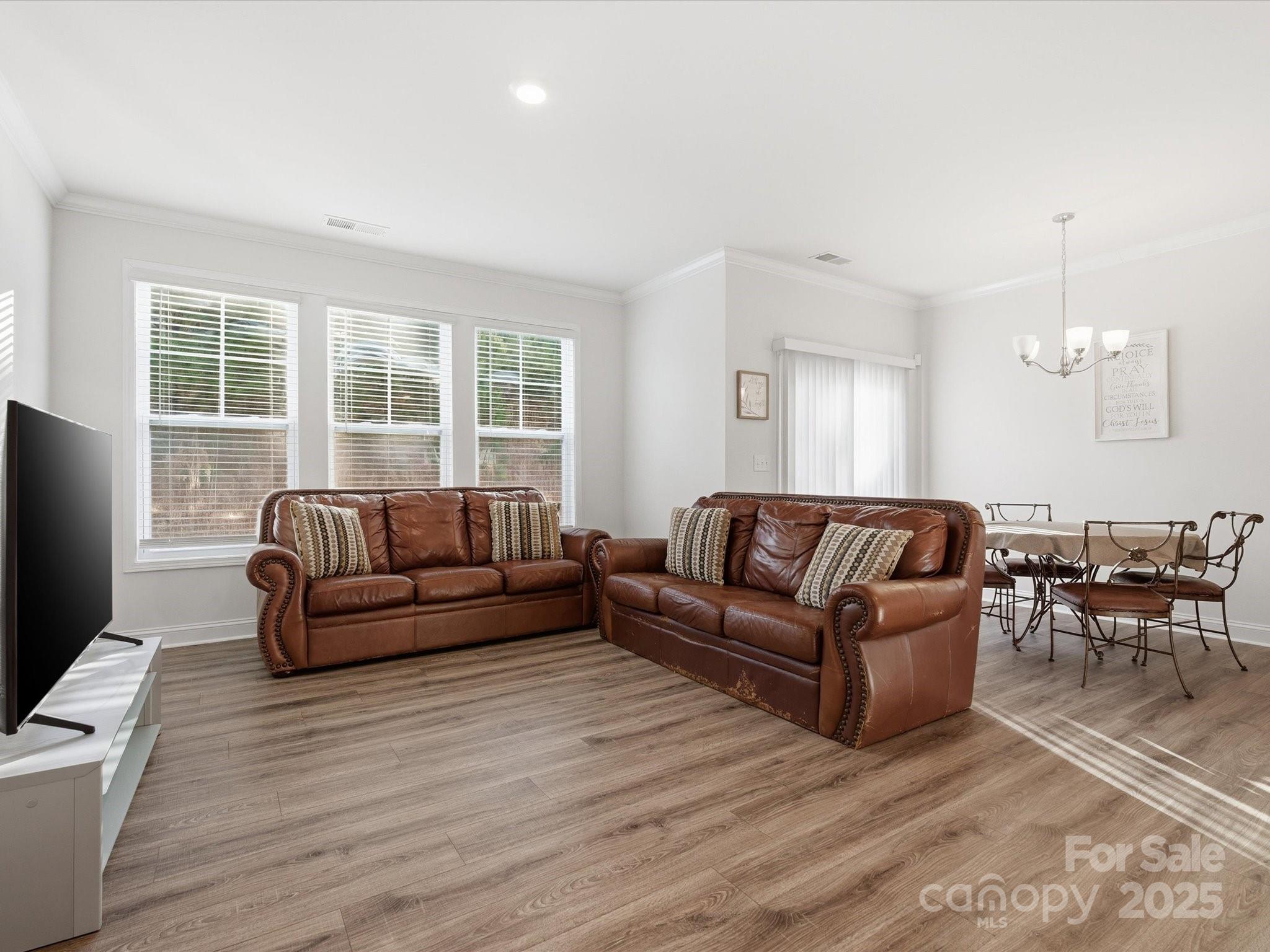 Ivy Ridge - Residential