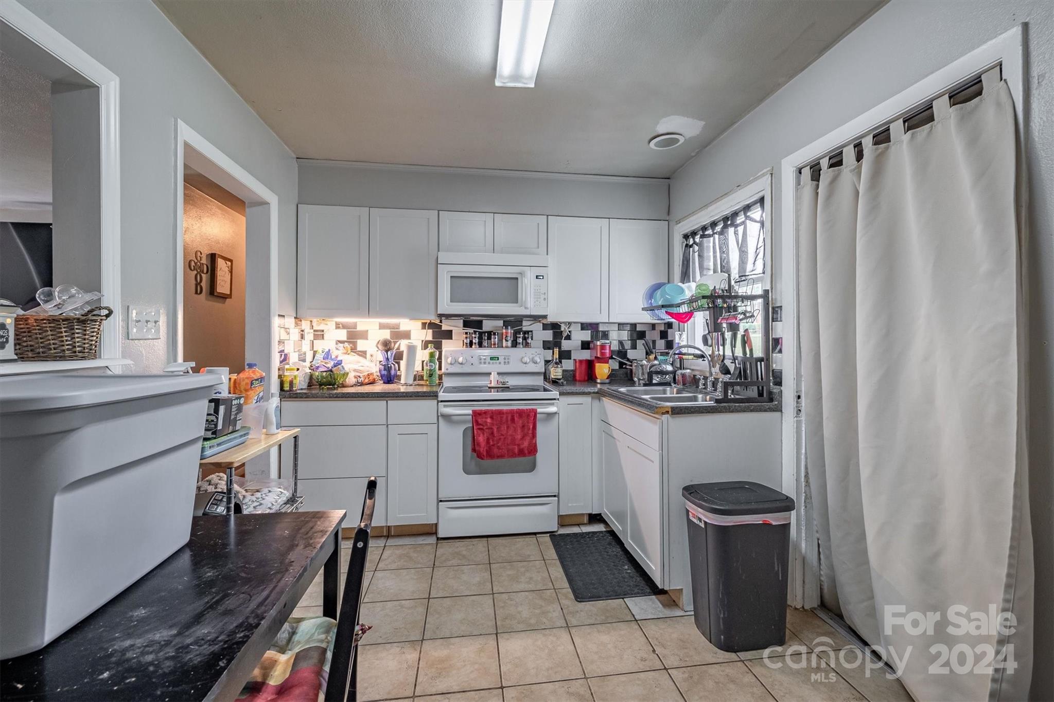 Overlook Terrace - Residential Income