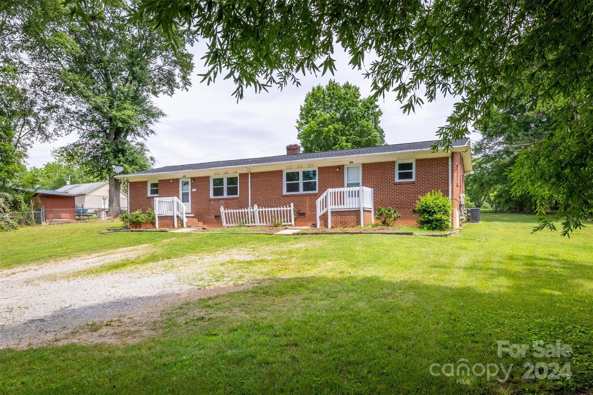 Overlook Terrace - Residential Income