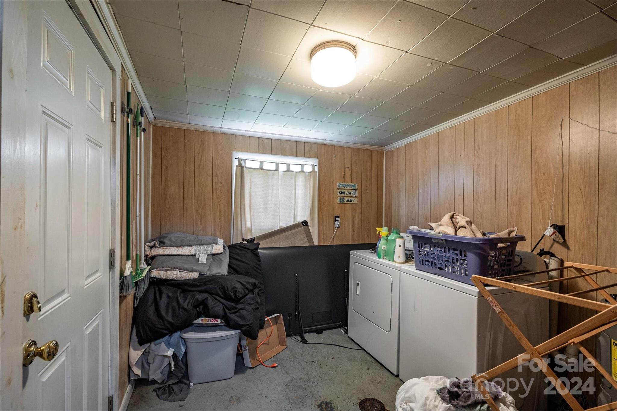 Overlook Terrace - Residential Income