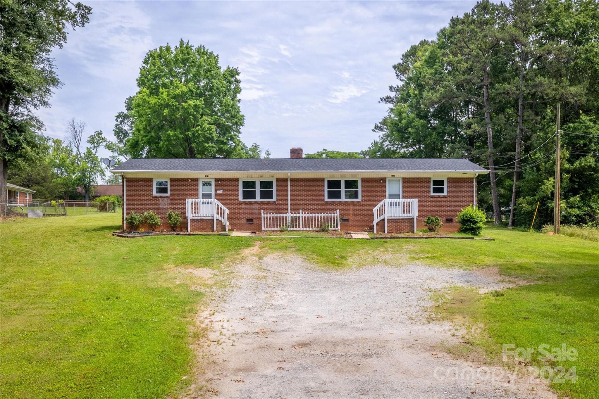 Overlook Terrace - Residential Income