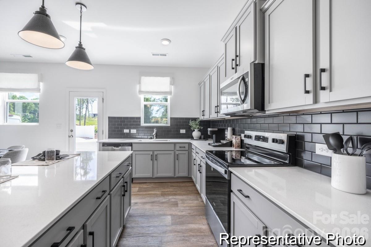 3326 Pixie Court 32