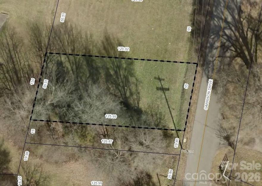This lot is cleared. Ready to build your new home this is a great spot. City utilities available. 1500 Minimum SF. Great location for your new home. Near town, schools, shopping and hospital.