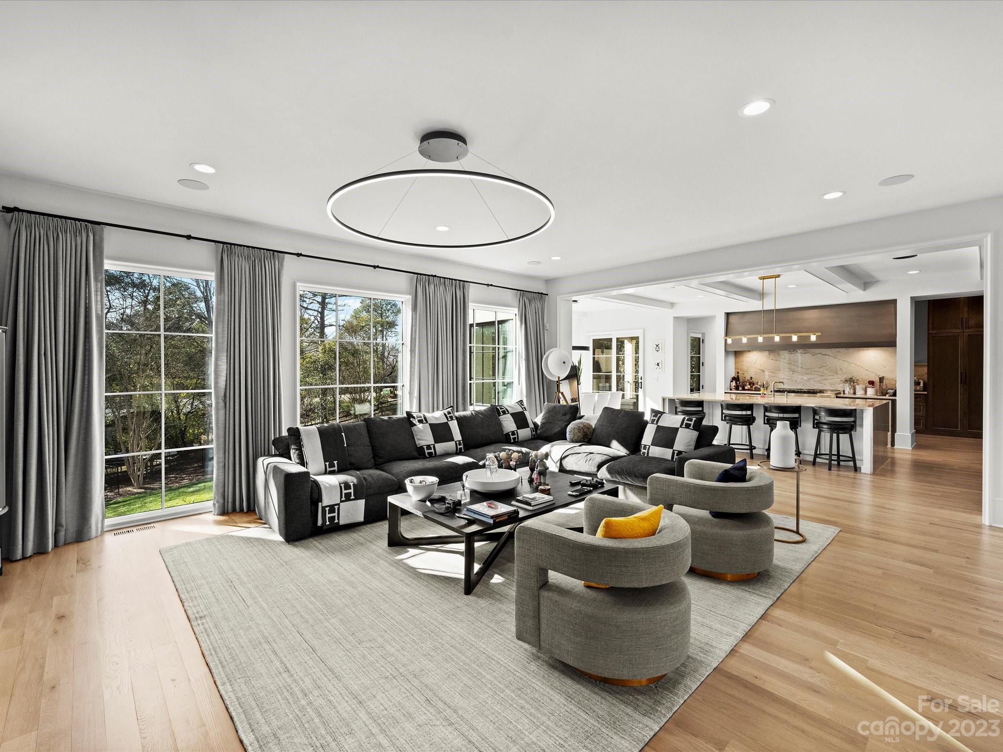 Mammoth Oaks - Residential