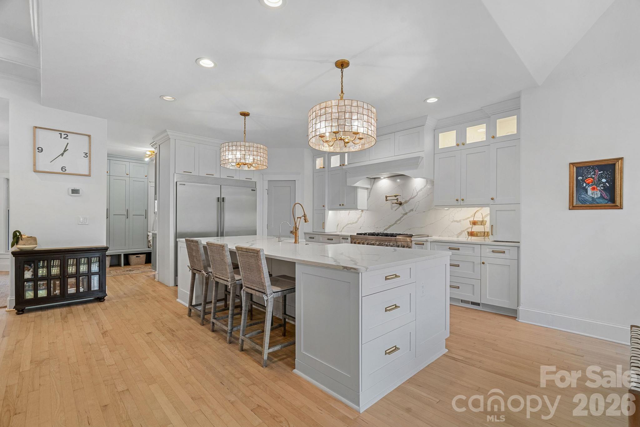 19610 Weavers Circle