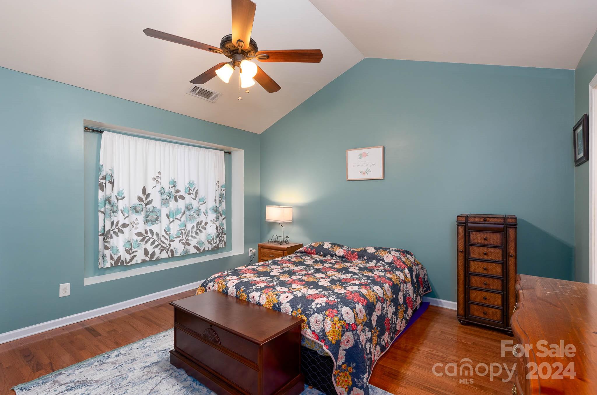 Lexington Commons - Residential