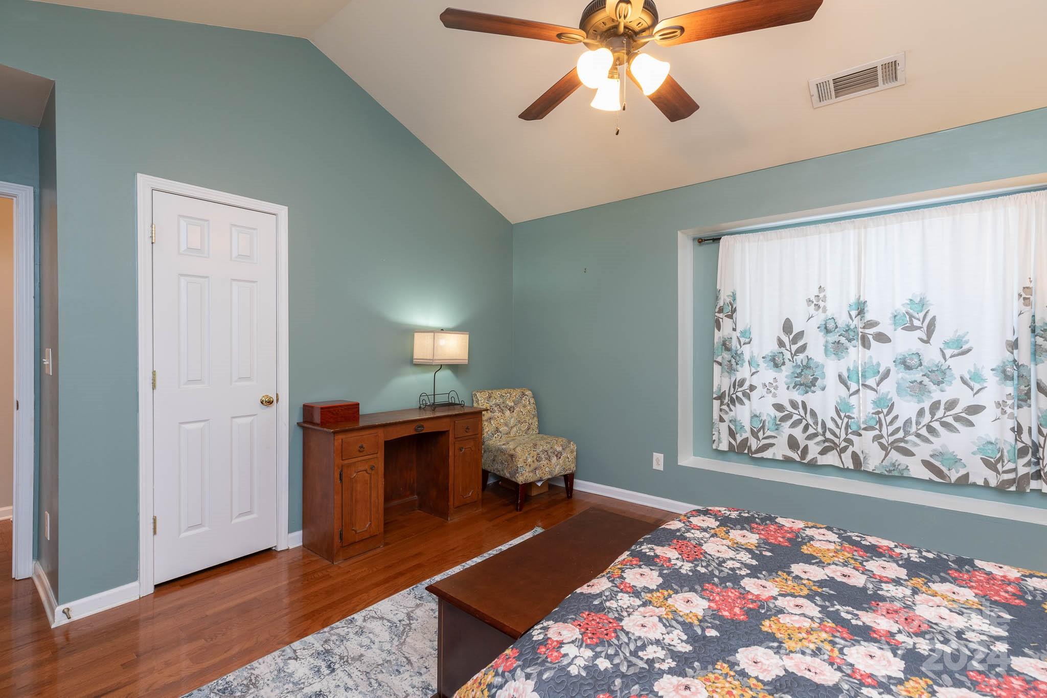 Lexington Commons - Residential