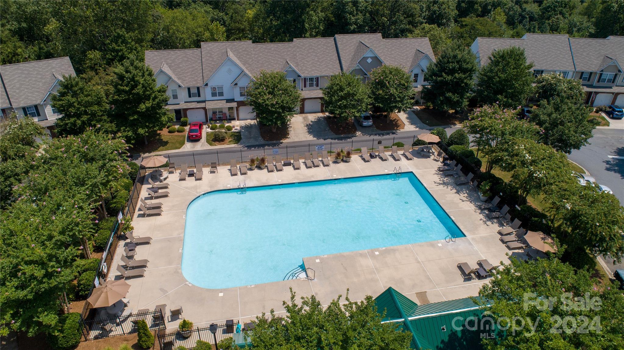 Lexington Commons - Residential