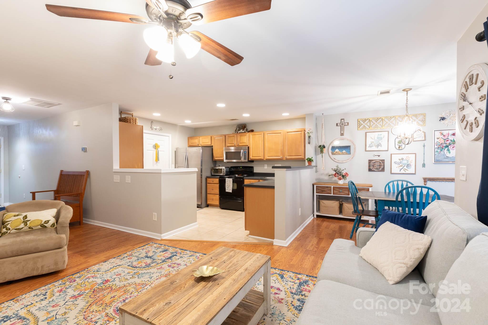 Lexington Commons - Residential