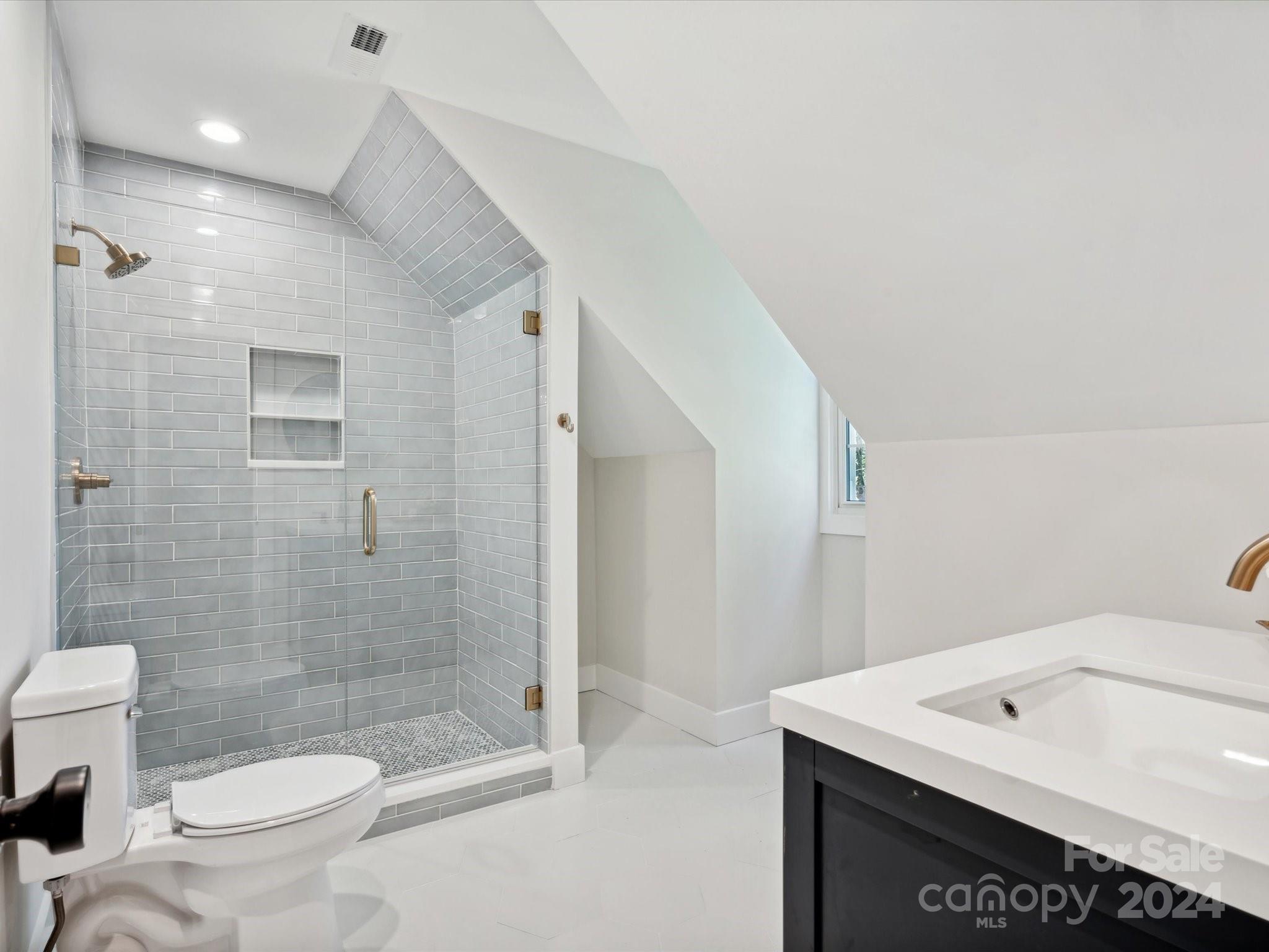 Deering Oaks - Residential