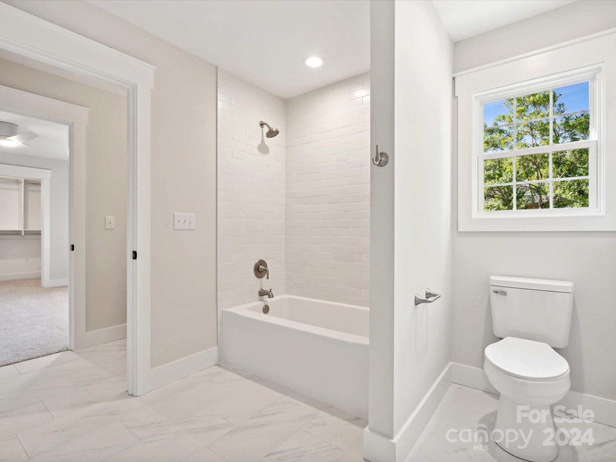 Deering Oaks - Residential