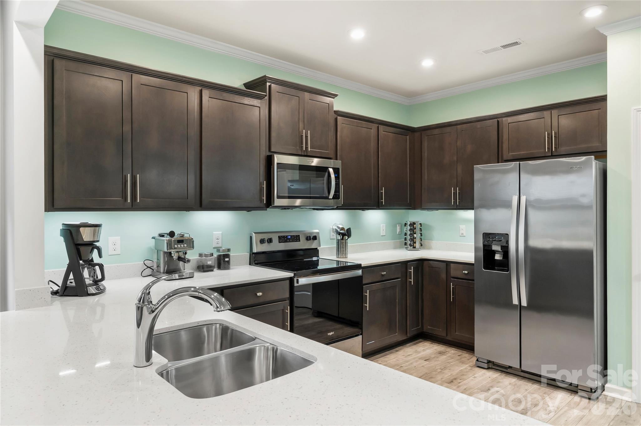 Starmount Cove - Residential