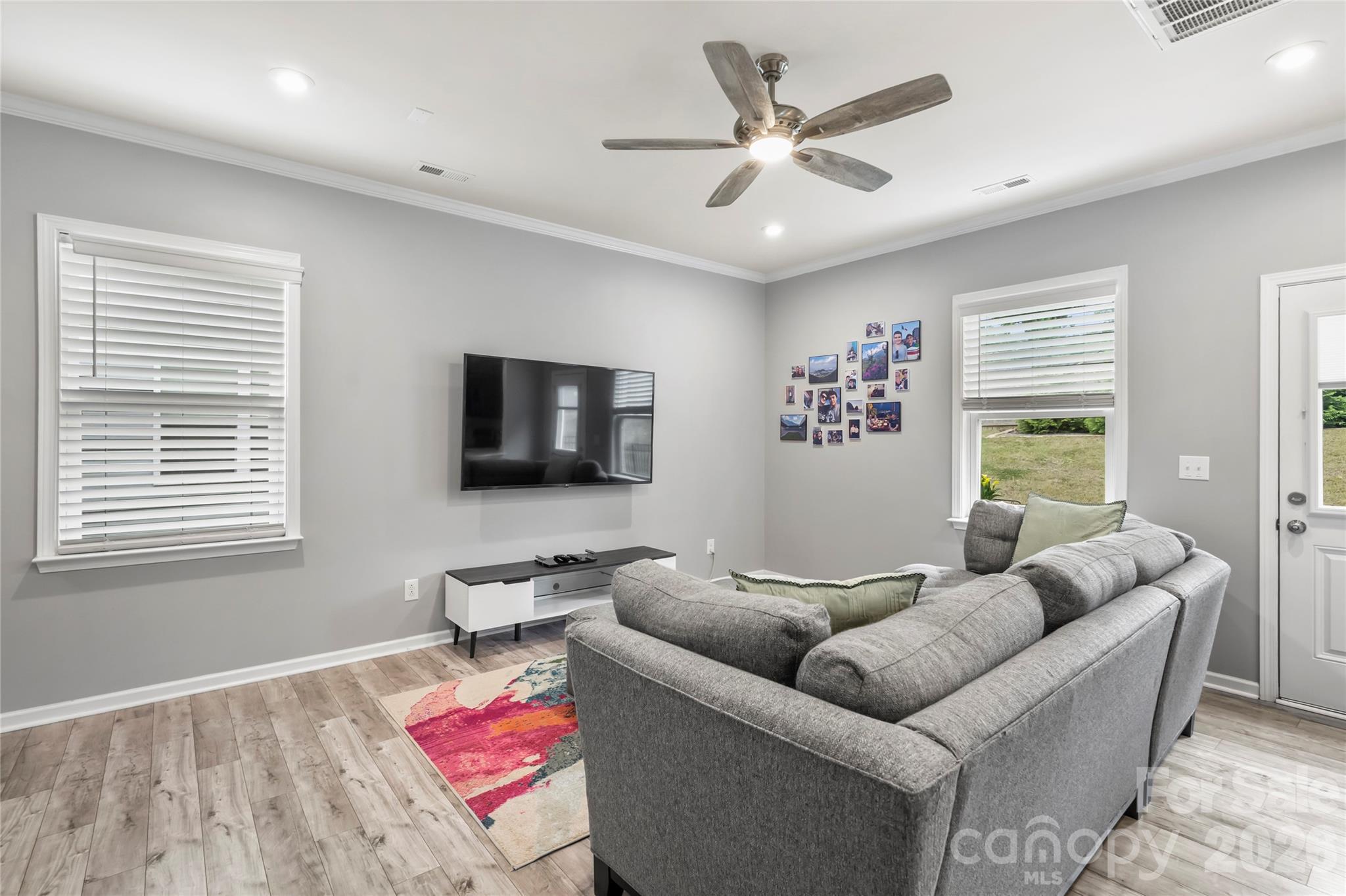 Starmount Cove - Residential