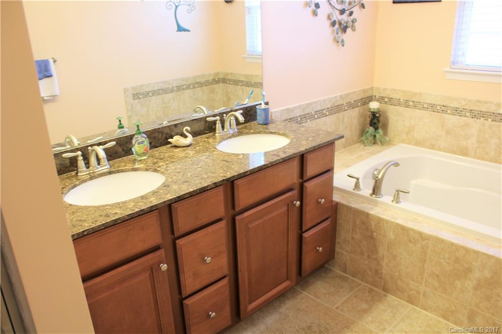 Stonegrove - Residential