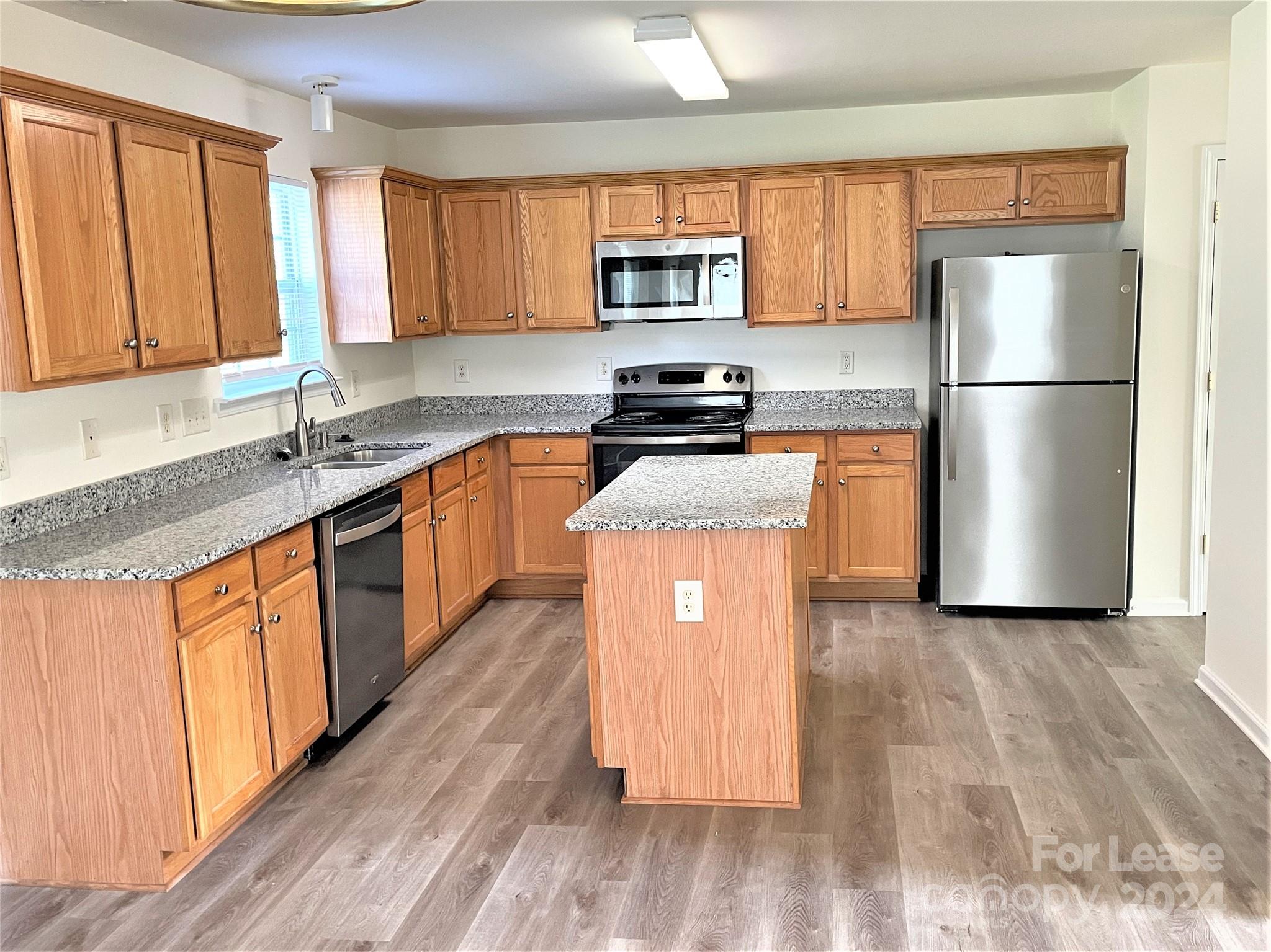 Oakstone - Residential Lease