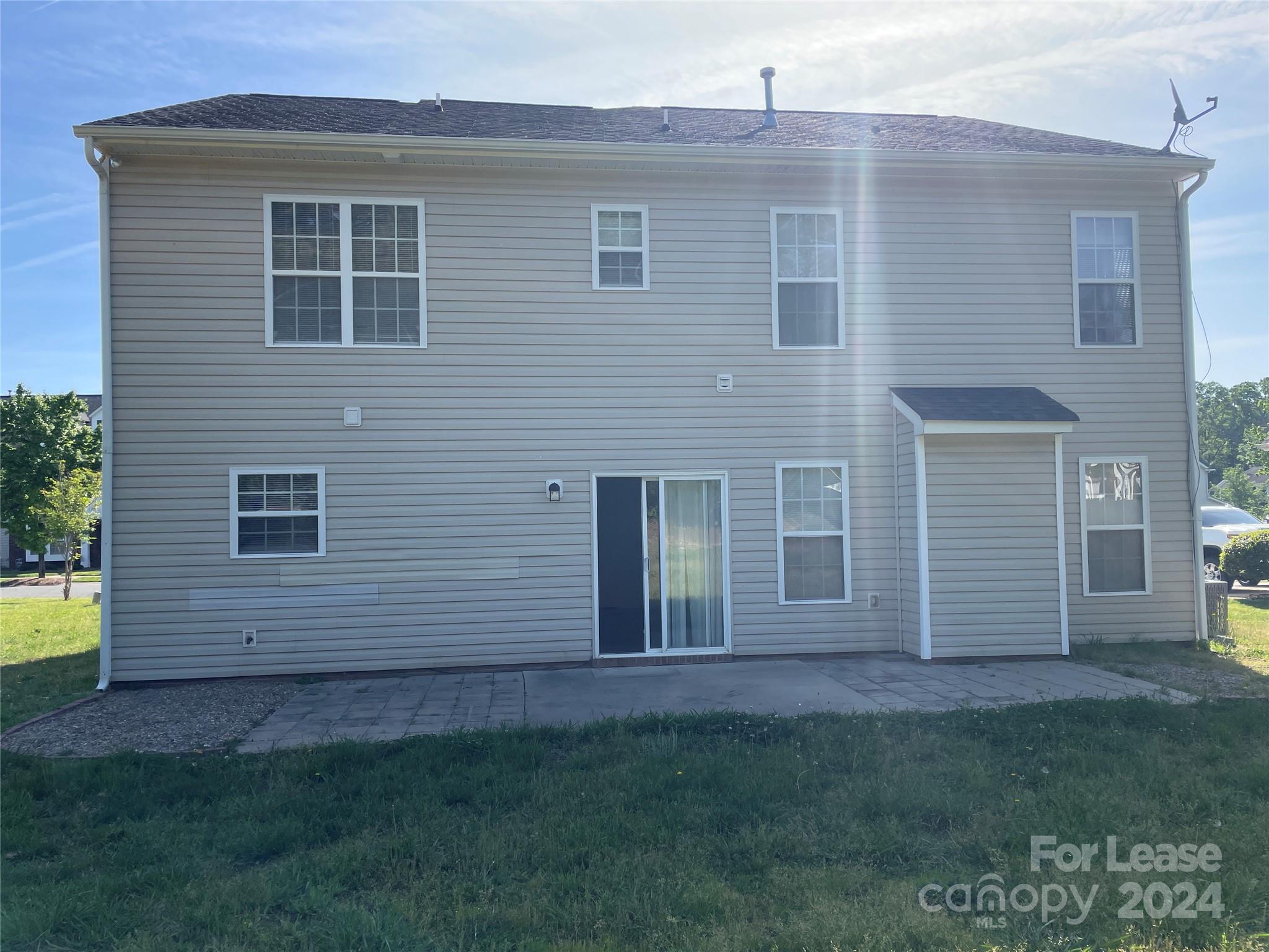 Oakstone - Residential Lease