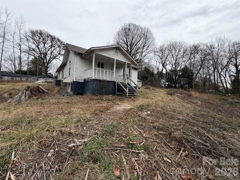 1814 W C Street Kannapolis NC 28081