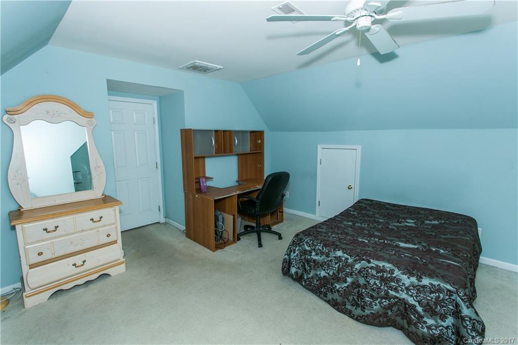 Brandon Oaks - Residential