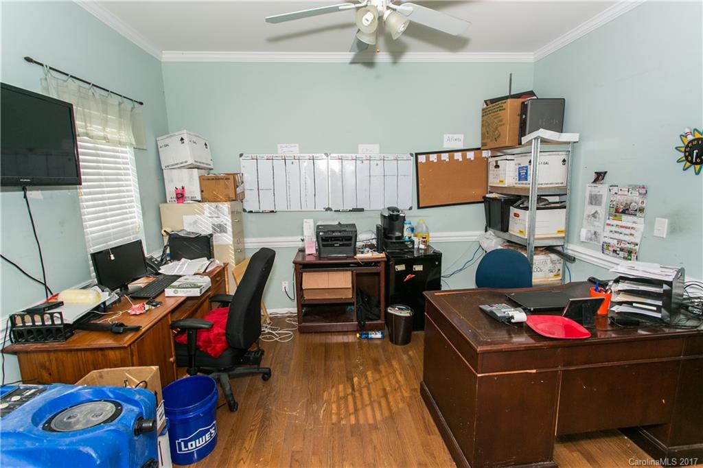 Brandon Oaks - Residential