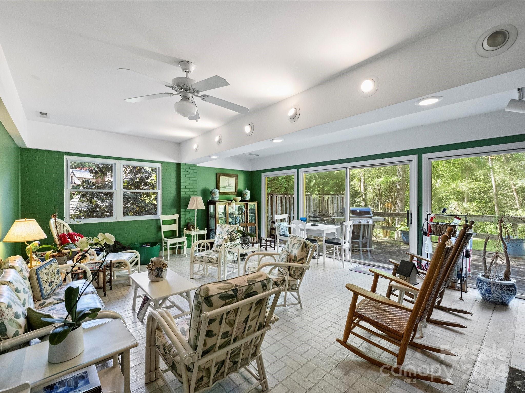 Myers Park - Residential