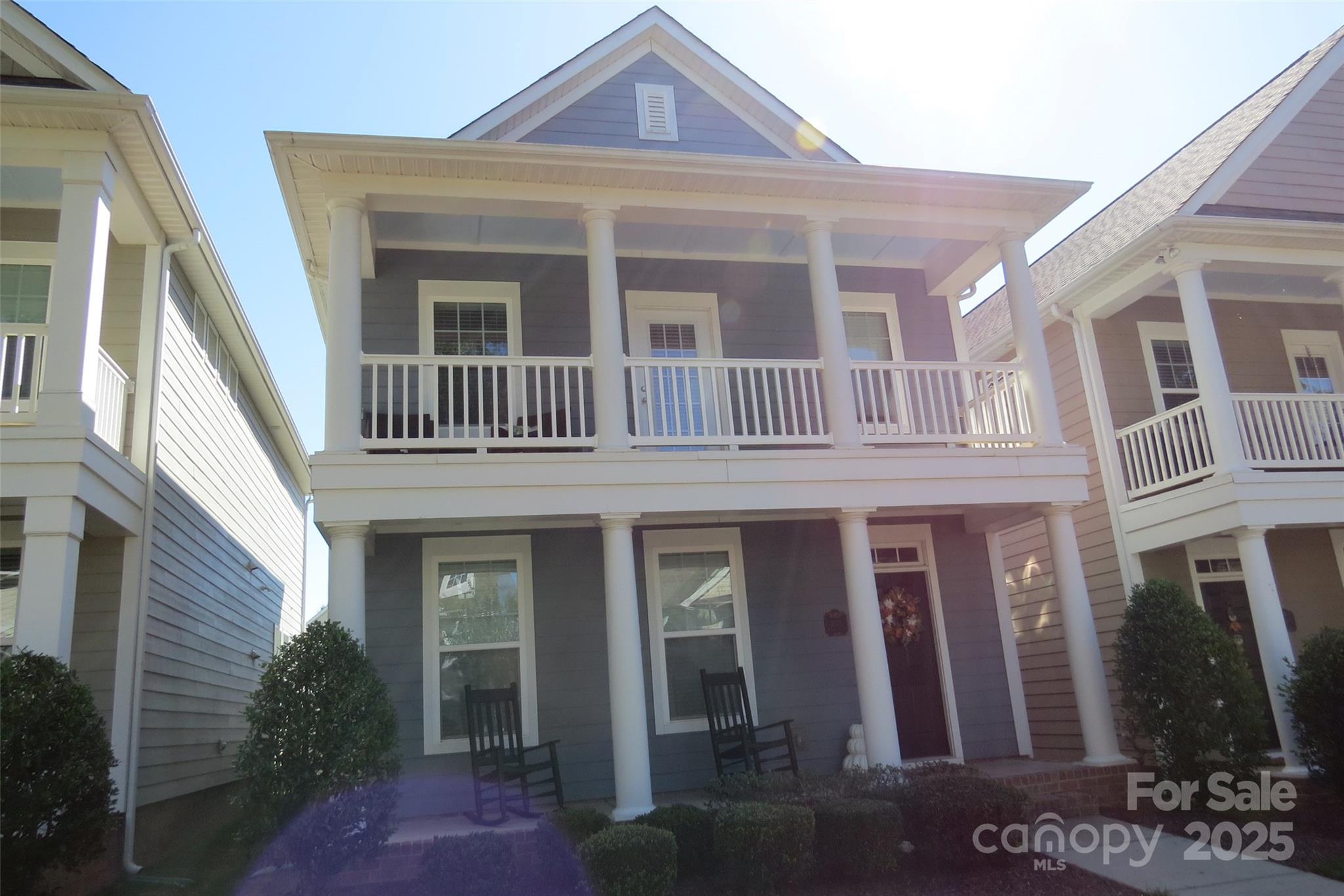 1018 Back Stretch Boulevard