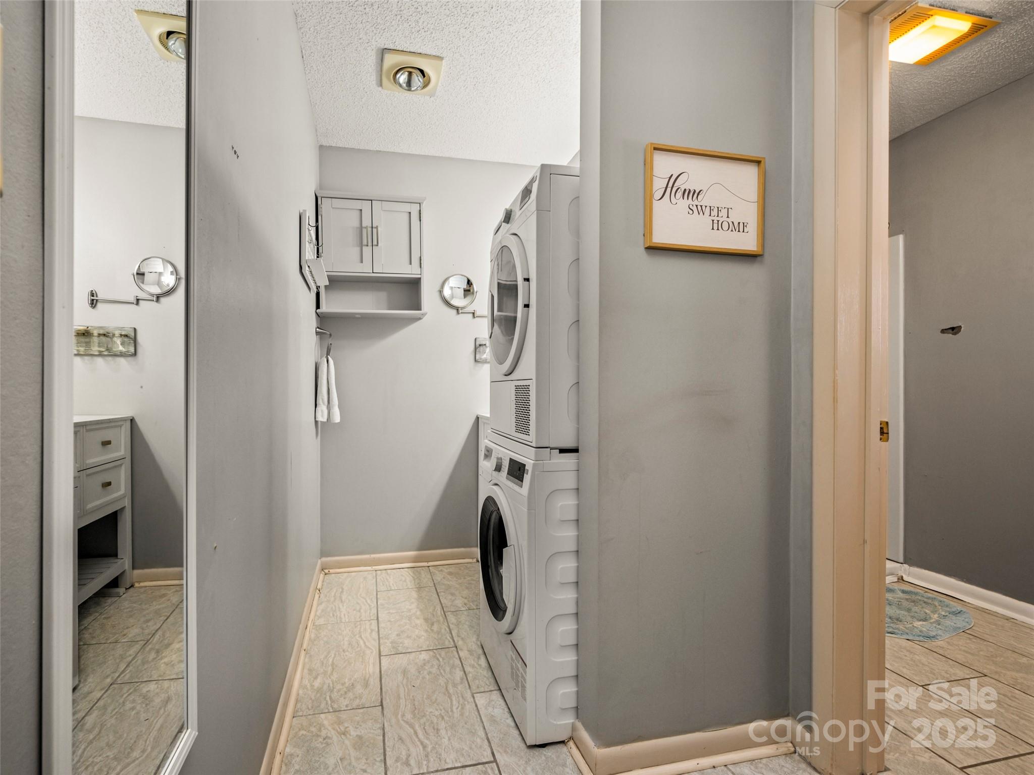 160 Whitney Boulevard 65