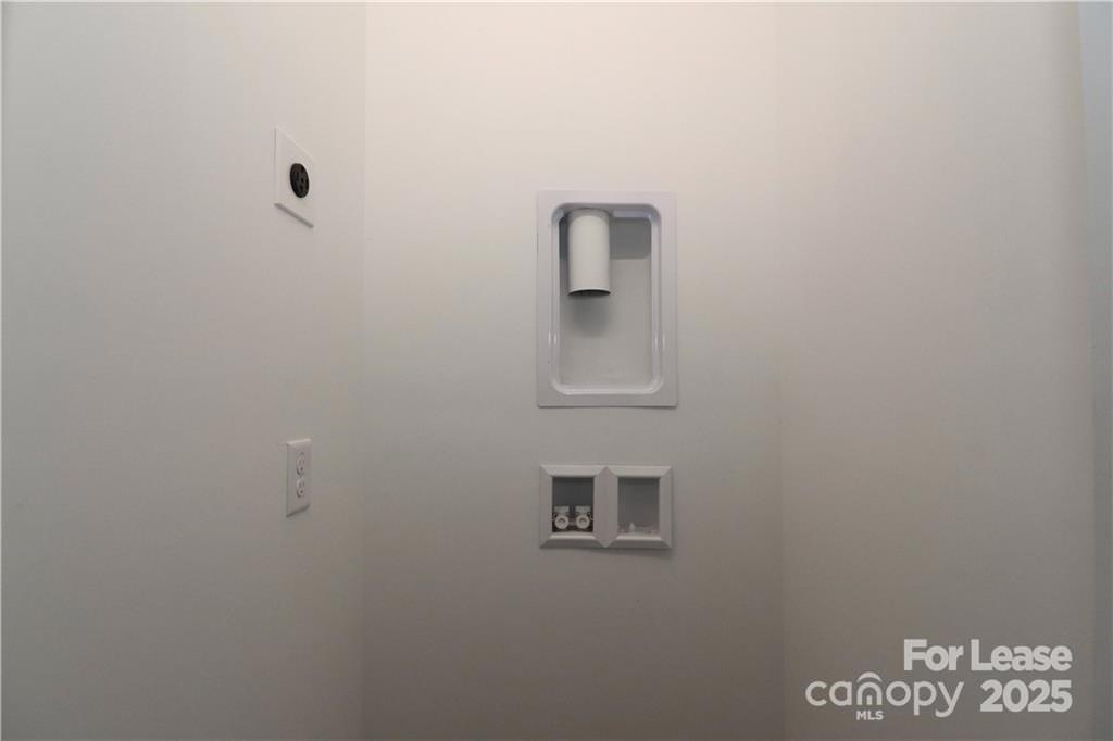 Oak Hill - Residential Lease