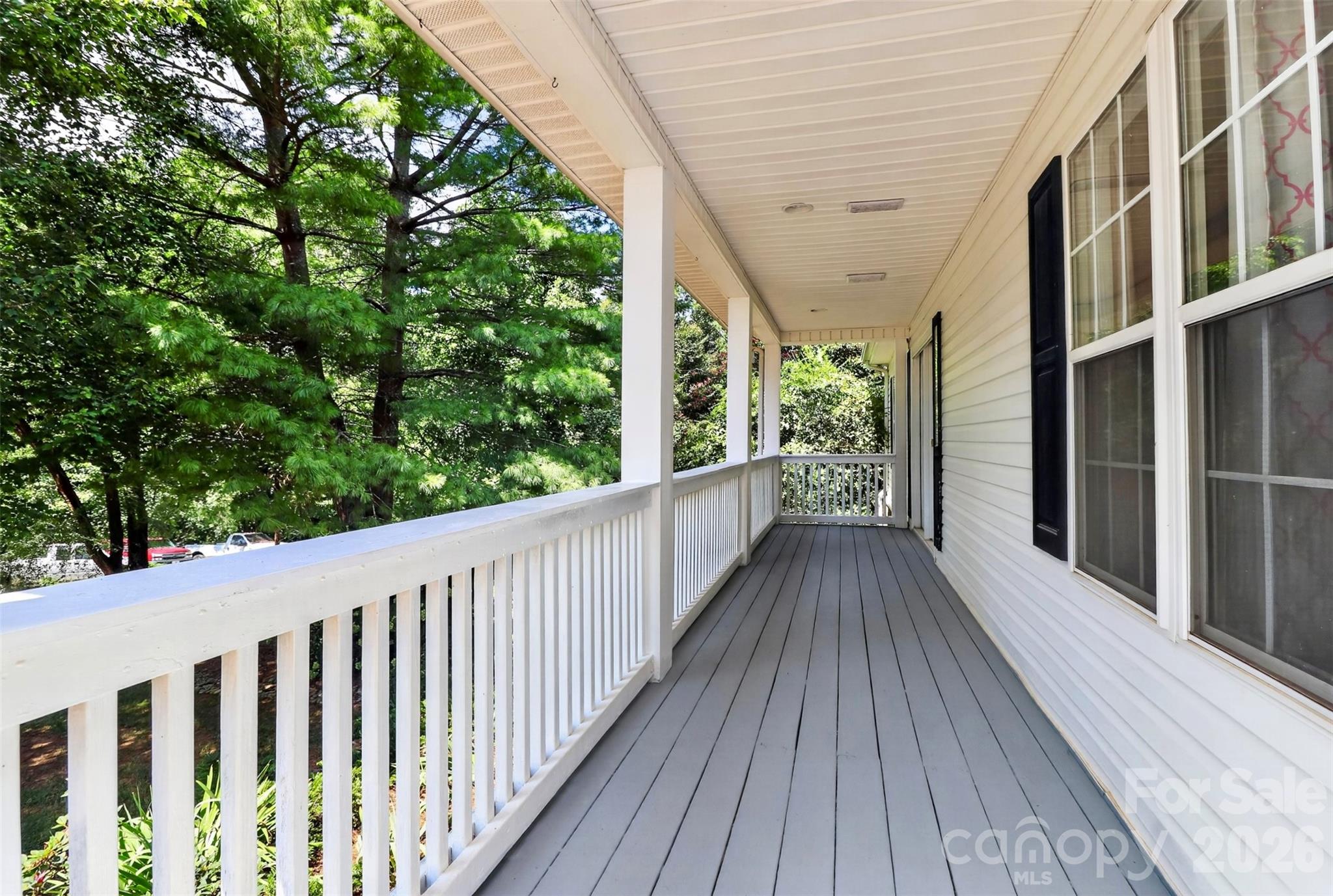 176 Toucan Road