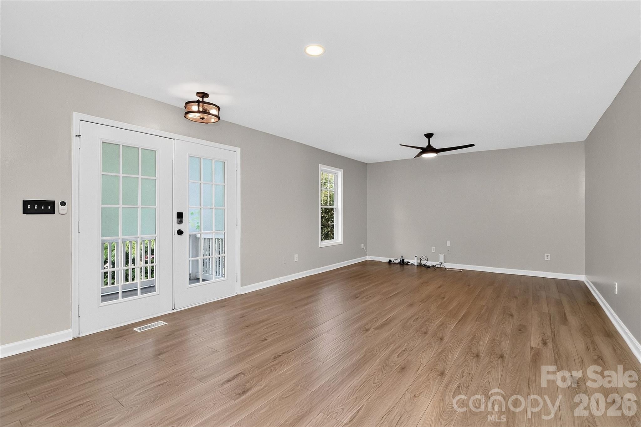 176 Toucan Road