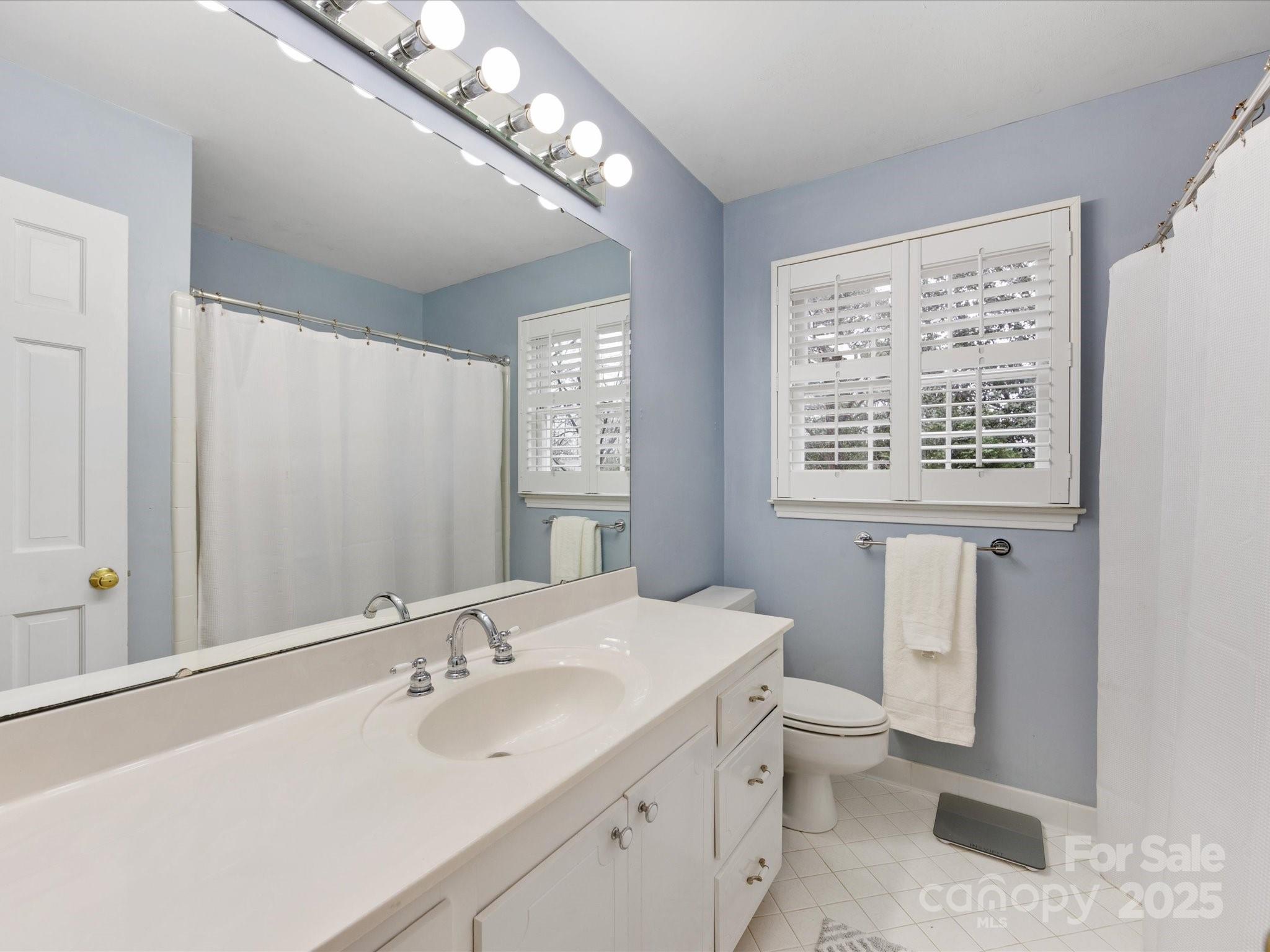 Beverly Woods East - Residential