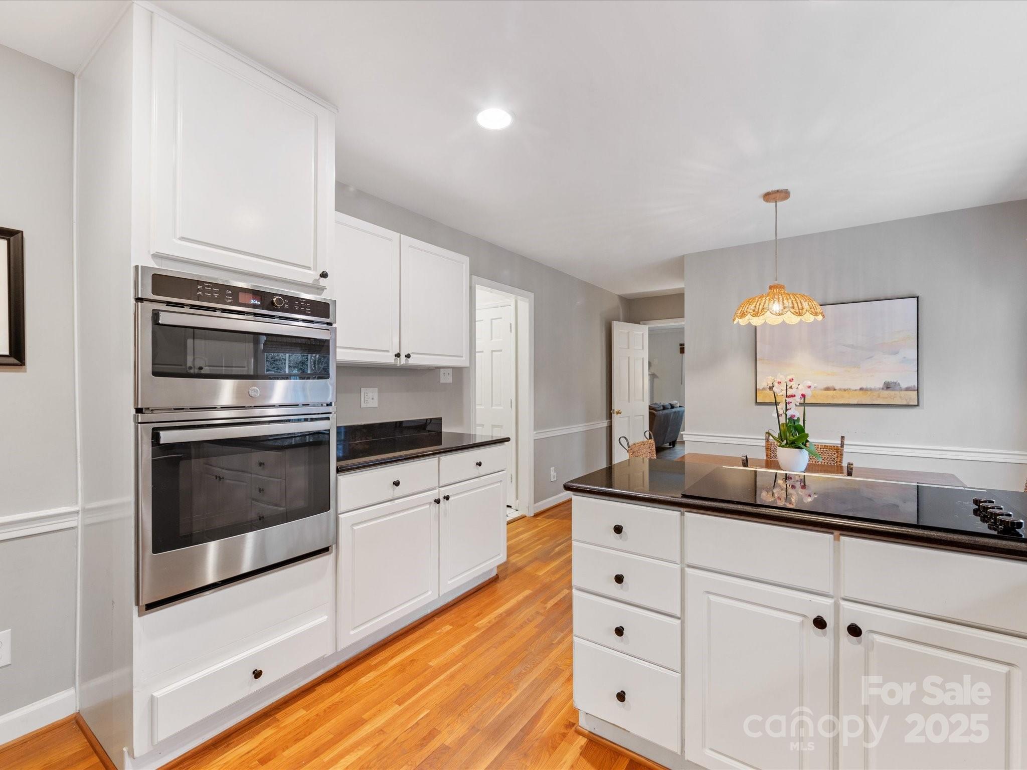 Beverly Woods East - Residential