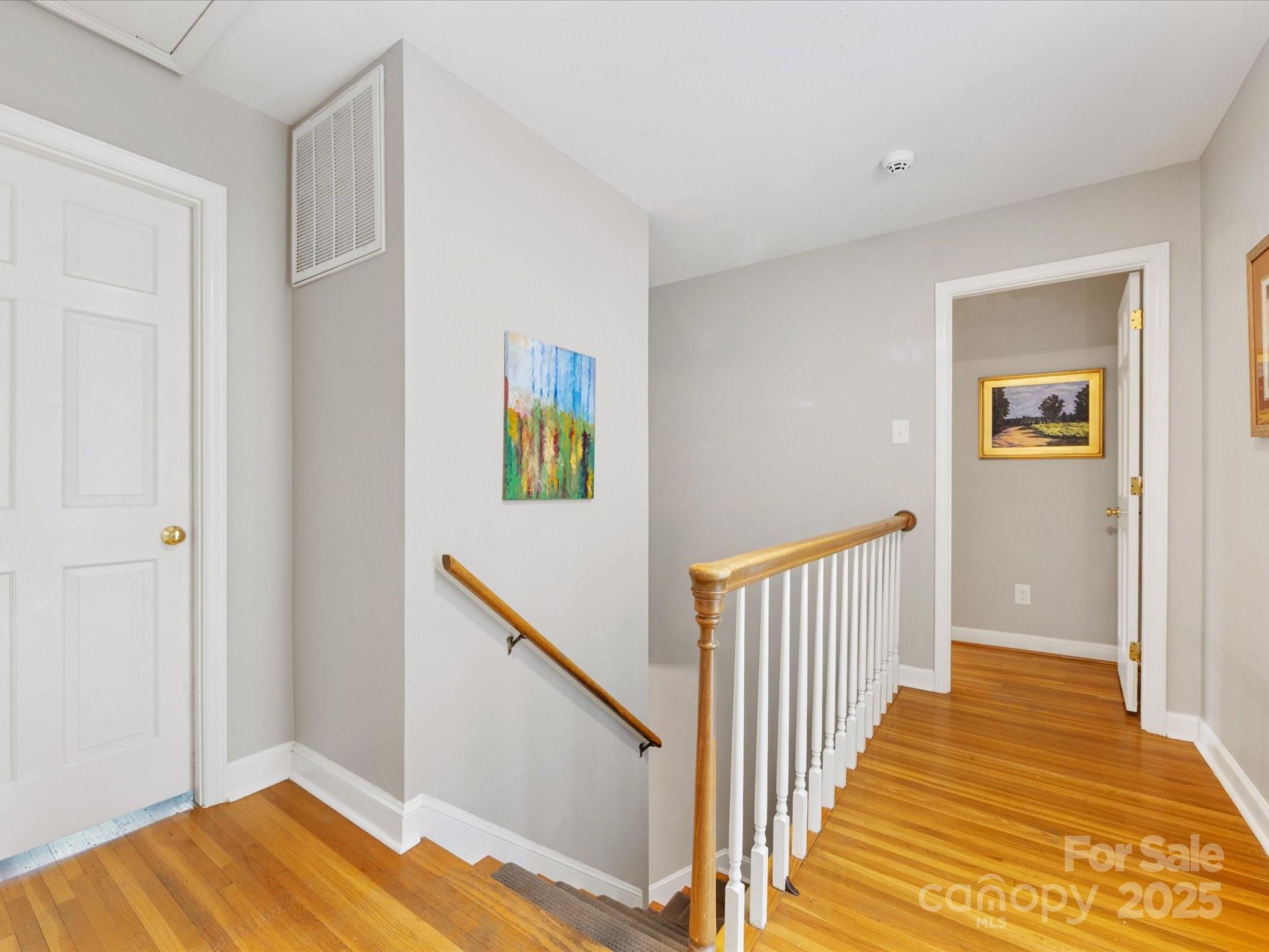 Beverly Woods East - Residential