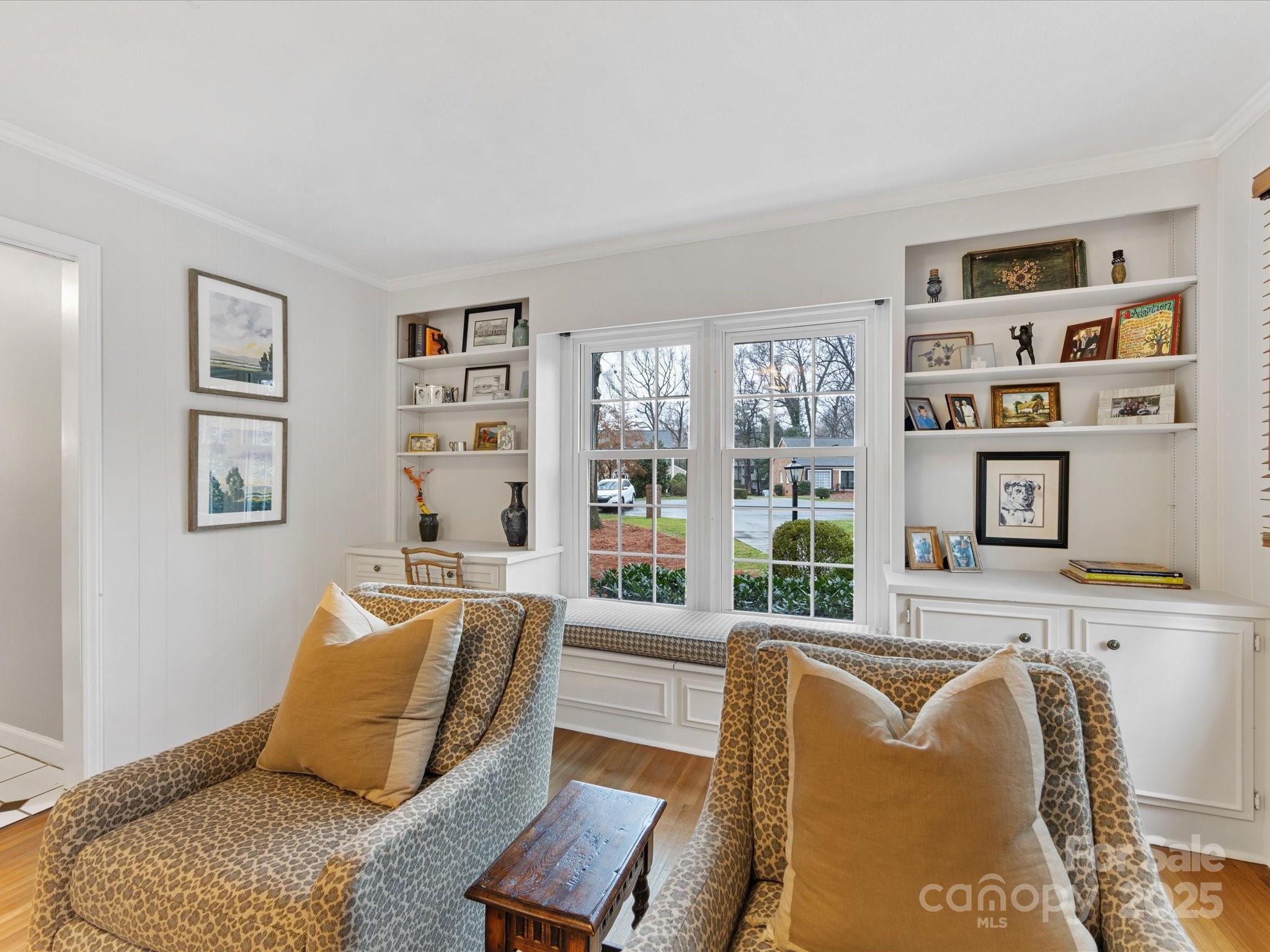 Beverly Woods East - Residential