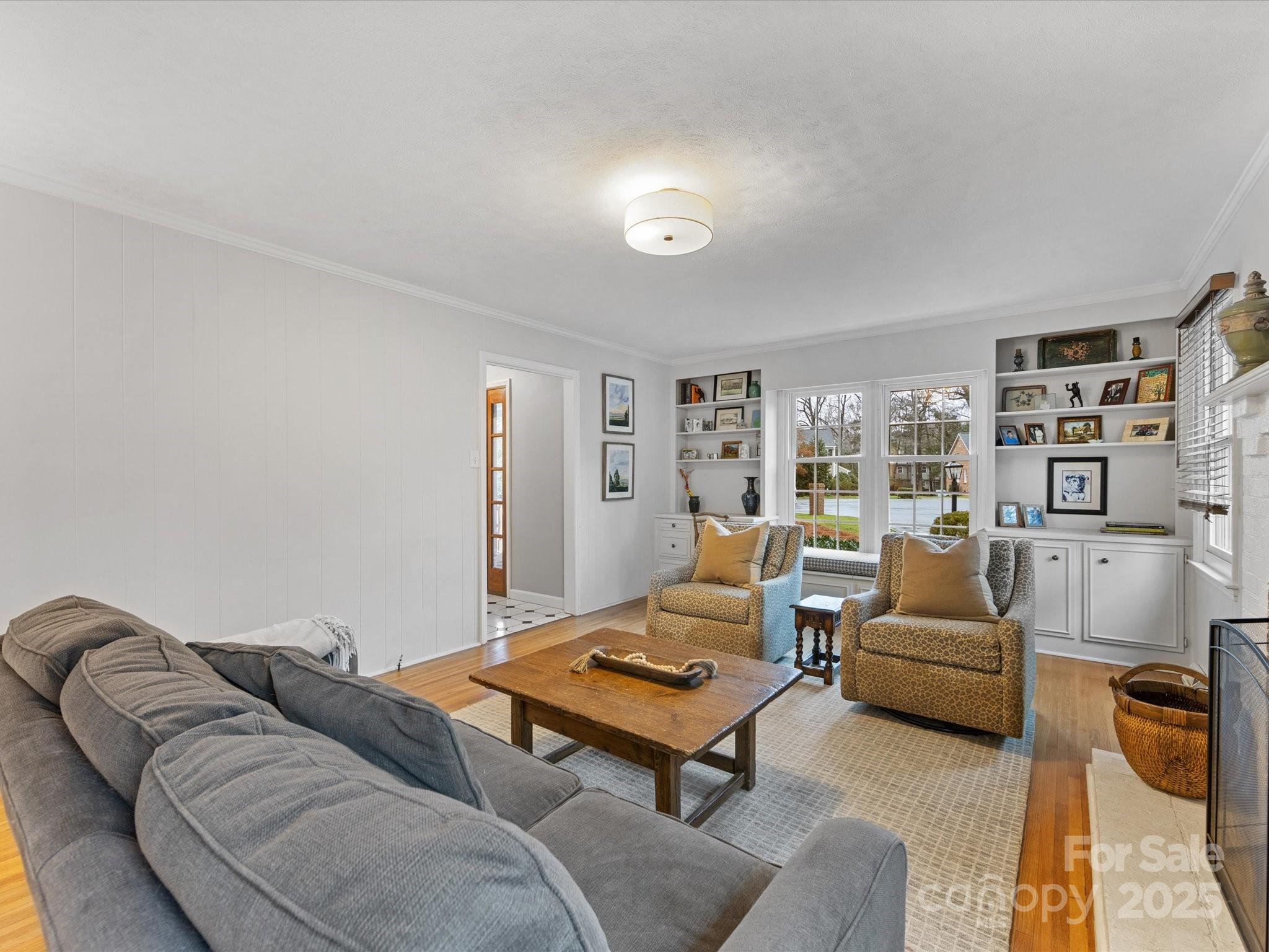 Beverly Woods East - Residential