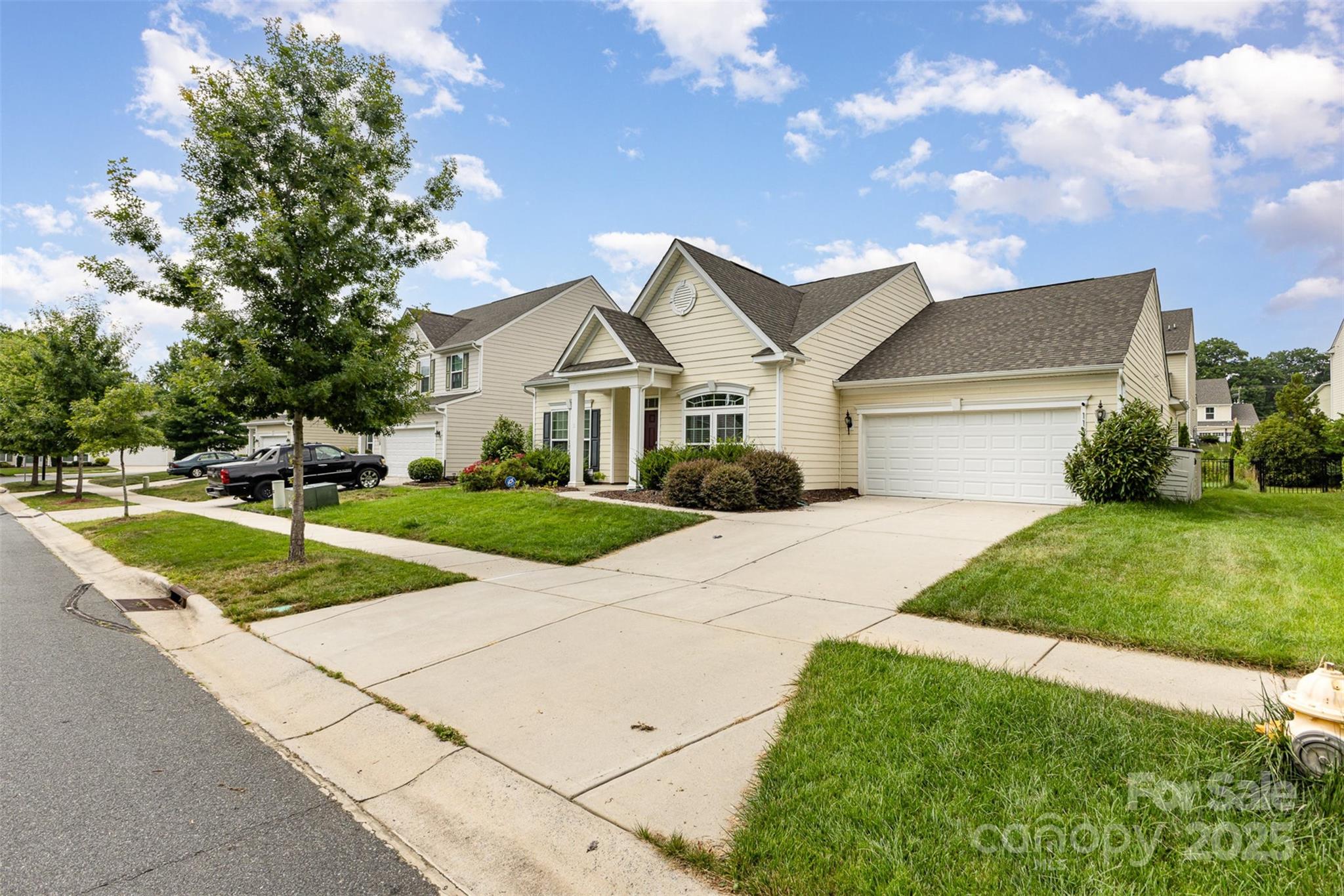 1116 Arnott Lane