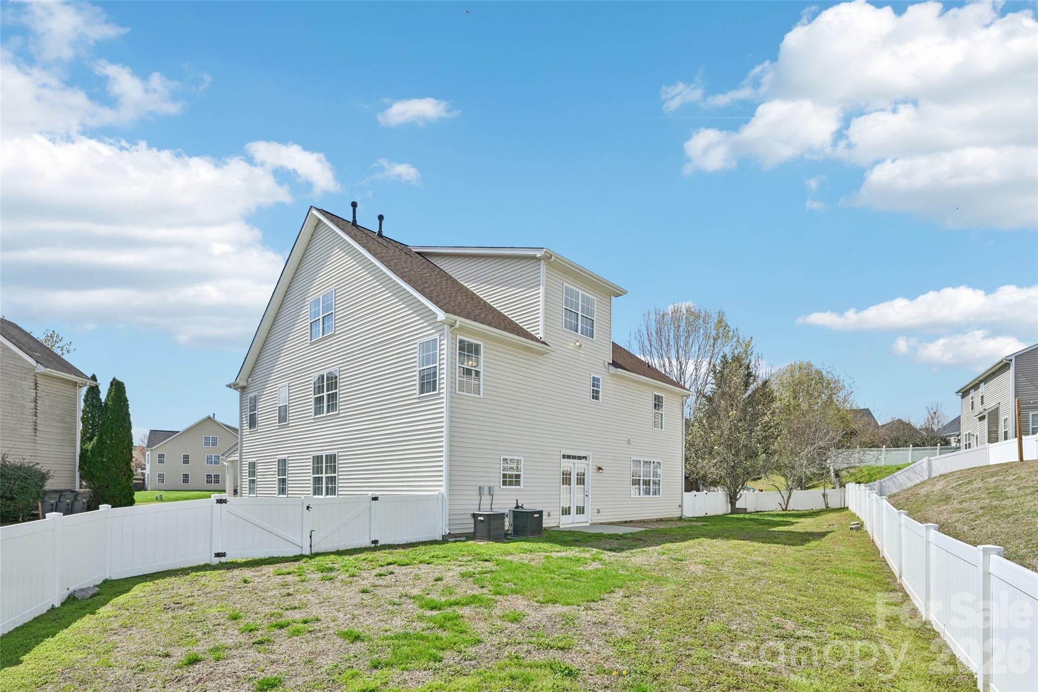 The Farm At Riverpointe - Residential