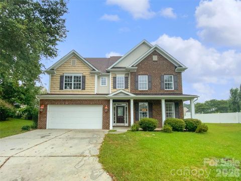 10901 Trout Creek Place Davidson NC 28036