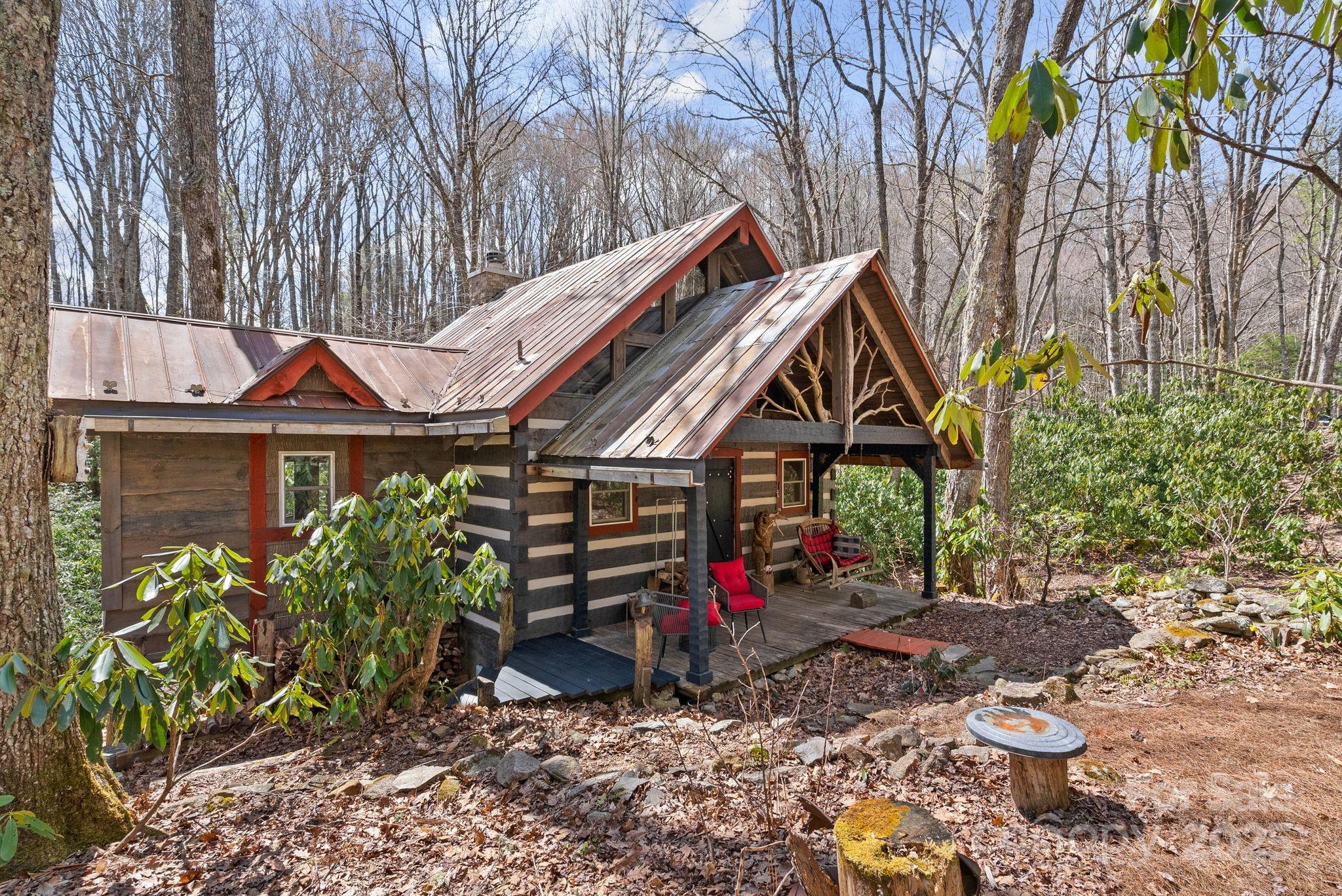 165 Pine Moss Trail