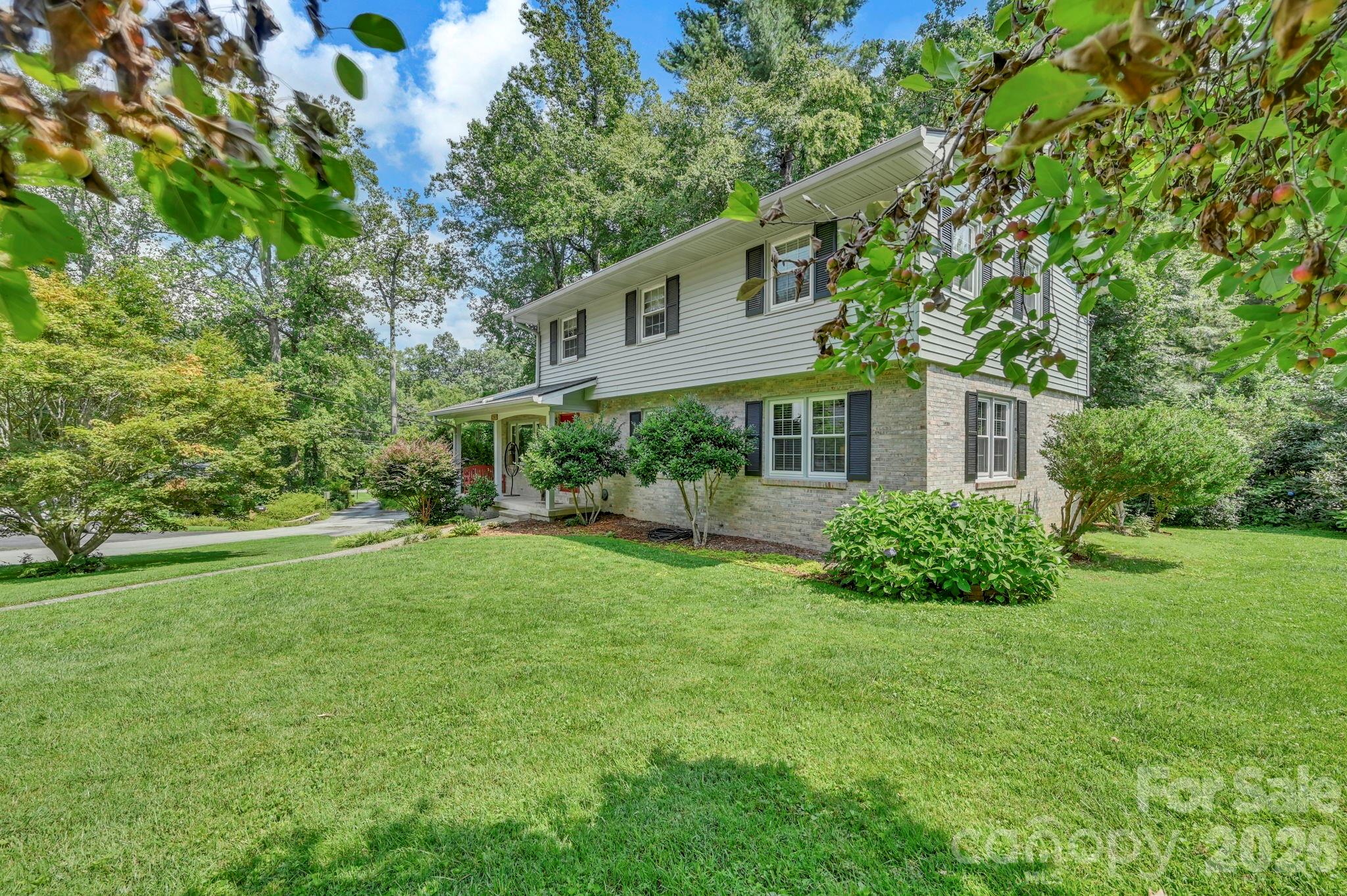 307 Woodland Trail 8
