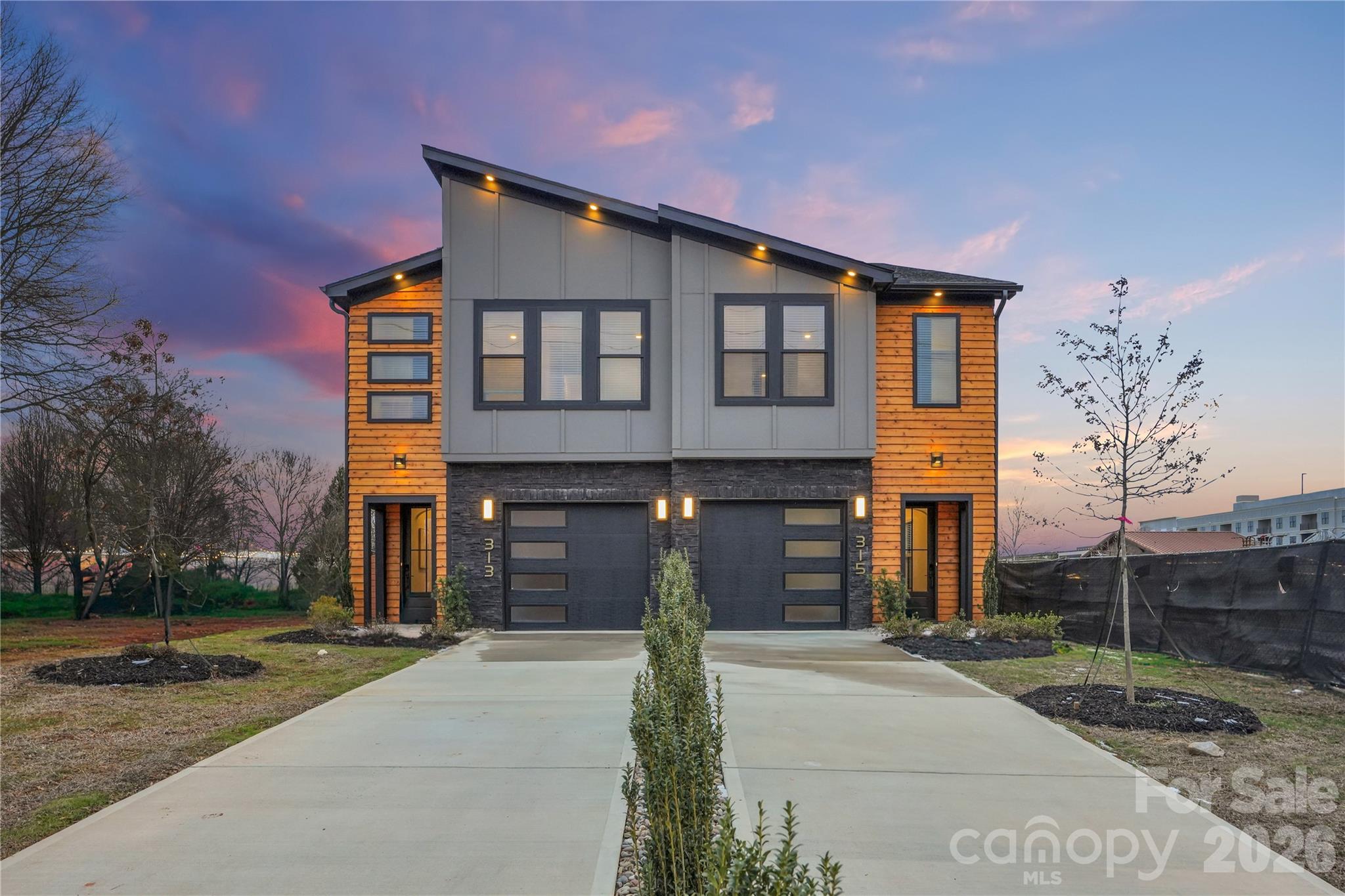 313 E Peterson Drive