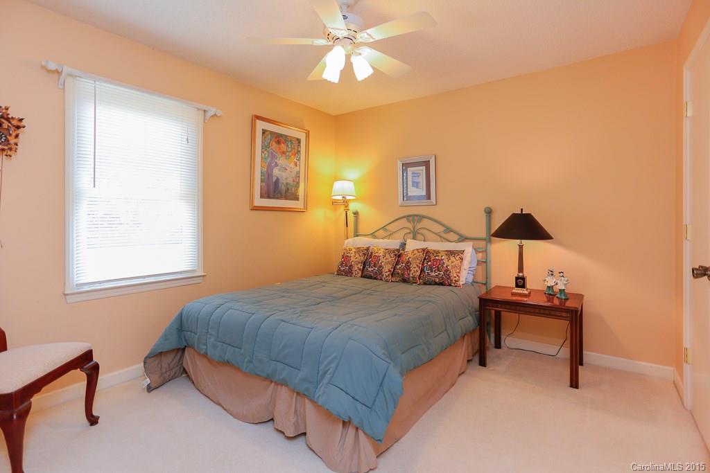 Candlewyck - Residential