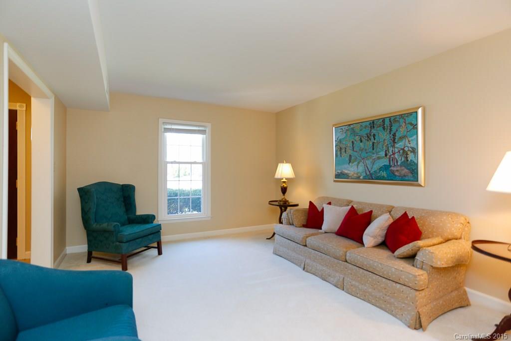 Candlewyck - Residential