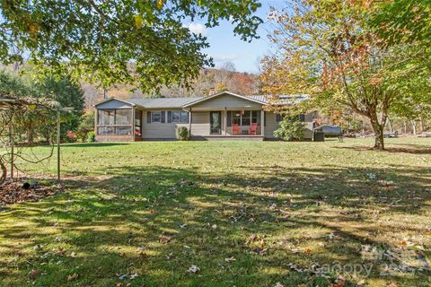 136 Roaring Spout Lane Burnsville NC 28714
