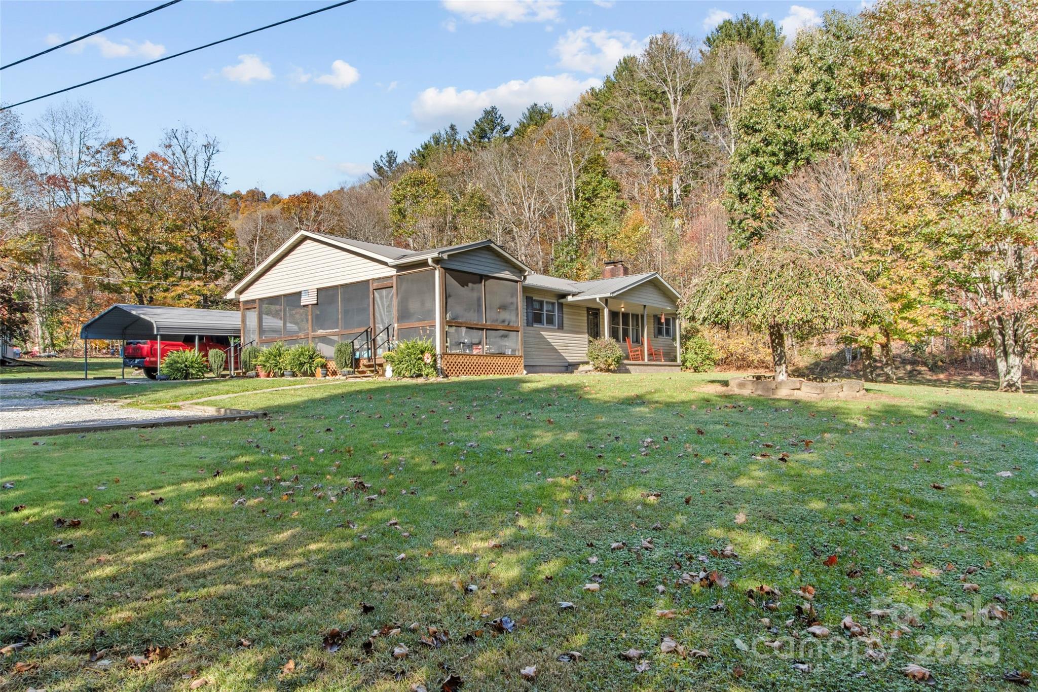 136 Roaring Spout Lane